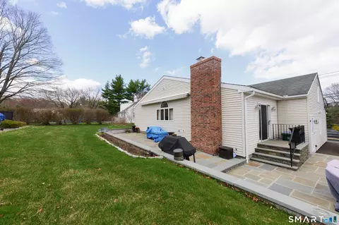 Exterior - 240 Shepard Ave, Hamden, CT 06514 photo 5 of 5