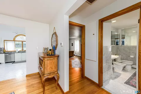 Entry Way - 240 Shepard Ave, Hamden, CT 06514 photo 2 of 2