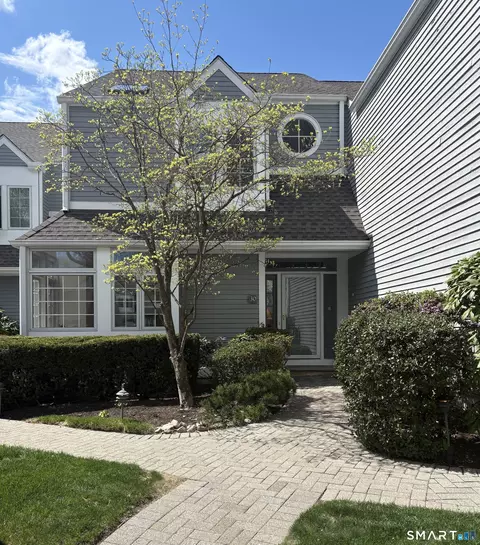 30 Hale Ln #30, Darien, CT 06820