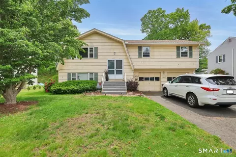59 Gordon Ln, East Hartford, CT 06118
