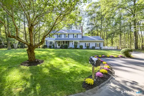 41 Catherine St, Trumbull, CT 06611