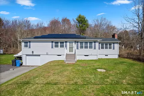 9 Meehan Rd, Woodstock, CT 06281