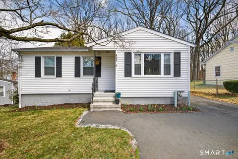 595 Laurel St, East Haven, CT 06512