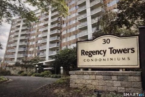 30 Woodland St #9H, Hartford, CT 06105