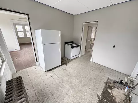 Kitchen - 22 Helen St, Hamden, CT 06518 photo 2 of 3