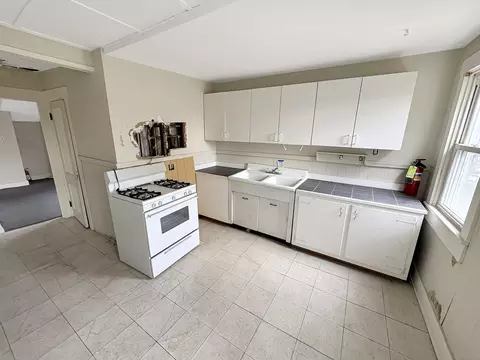 Kitchen - 22 Helen St, Hamden, CT 06518 photo 3 of 3