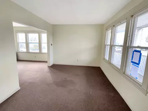 Living - 22 Helen St, Hamden, CT 06518 photo 1 of 7