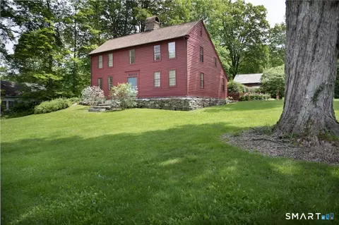 3 Studio Hill Rd, Kent, CT 06757