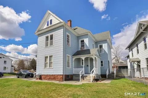 117-119 S Main St, Middletown, CT 06457