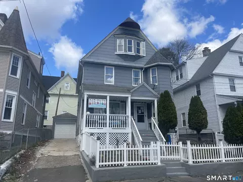 232 Hillside Ave, Waterbury, CT 06710