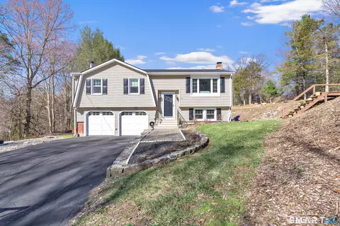 52 Cook Ln, Beacon Falls, CT 06403