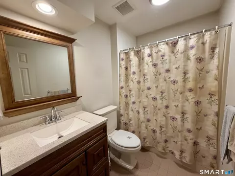 Bath - 210 Windgate Cir #A, Monroe, CT 06468 photo 1 of 1