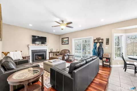 Other - 977 Sheldon St, Suffield, CT 06093 photo 2 of 10