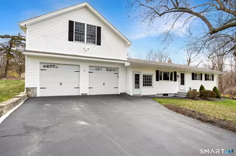 4 Morris Rd, Prospect, CT 06712