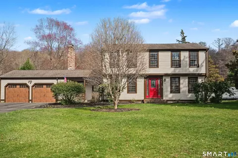 97 Thunderbird Dr, Southington, CT 06489