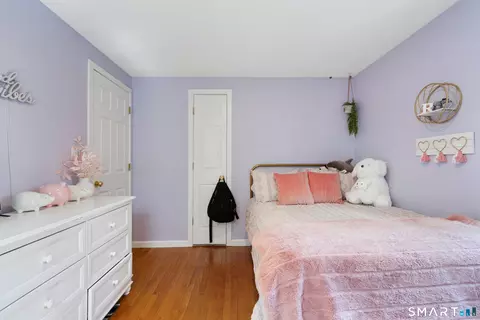 Bedroom - 5 Iris Ln, Redding, CT 06896 photo 6 of 6