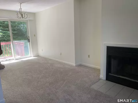 Living - 604 Whetstone Mls #604, Killingly, CT 06241 photo 3 of 4
