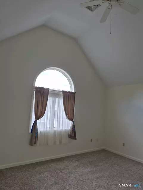 Bedroom - 604 Whetstone Mls #604, Killingly, CT 06241 photo 1 of 2