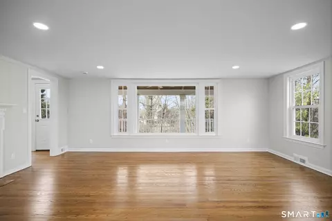 Living - 39 Marbern Dr, Suffield, CT 06078 photo 3 of 5