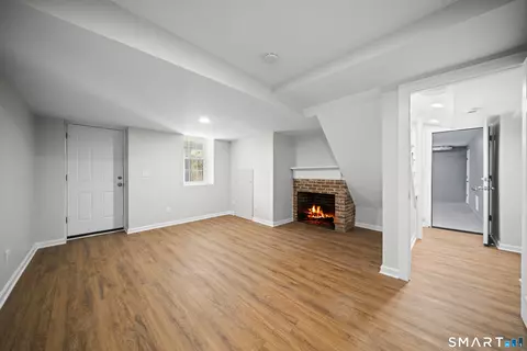 Living - 39 Marbern Dr, Suffield, CT 06078 photo 5 of 5