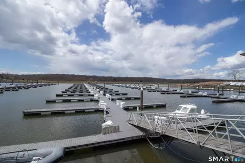 379 Whitfield St #BN1034, Guilford, CT 06437