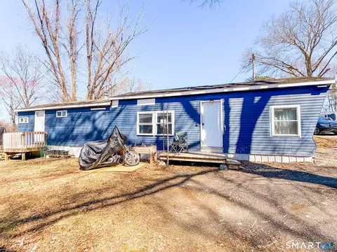 Exterior - 16 Conrad Park, Killingly, CT 06241 photo 2 of 3
