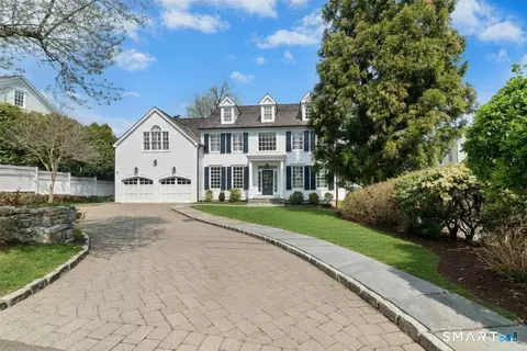 7 Kimberly Pl, New Canaan, CT 06840