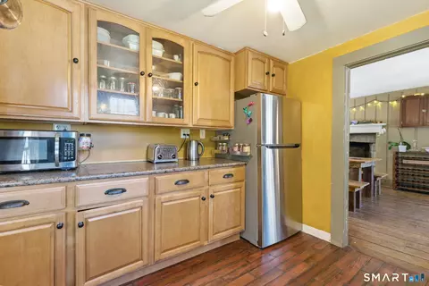 Kitchen - 777 Shewville Rd, Ledyard, CT 06339 photo 4 of 4