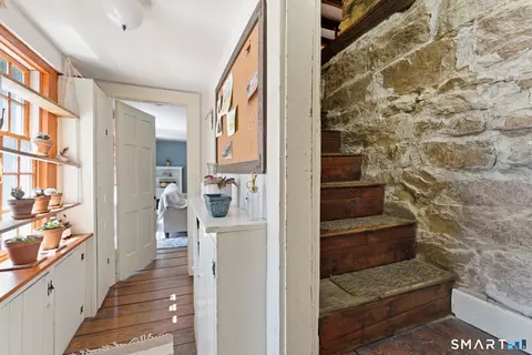 Entry Way - 777 Shewville Rd, Ledyard, CT 06339 photo 2 of 3