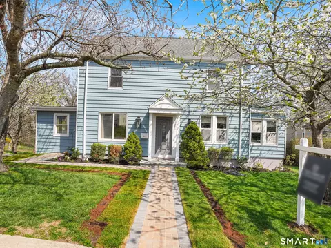 91 Clovelly Rd, Stamford, CT 06902