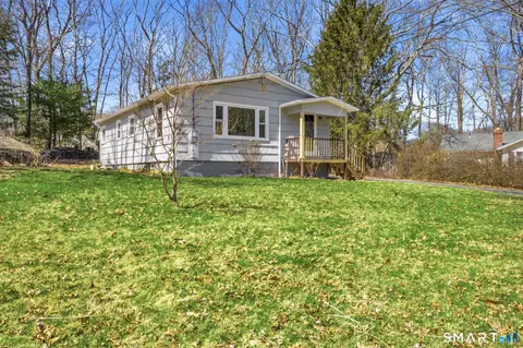 Exterior - 9 Stone Ct, Gales Ferry, CT 06335 photo 1 of 9