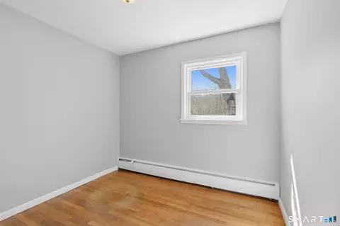 Bedroom - 9 Stone Ct, Gales Ferry, CT 06335 photo 1 of 7