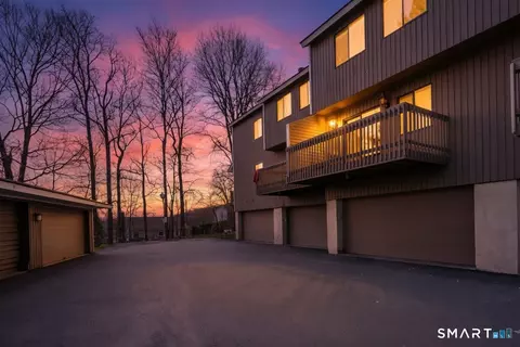 160 Brittany Farms Rd #F, New Britain, CT 06053