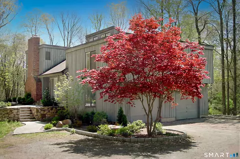 216 Silver Spring Rd, Wilton, CT 06897