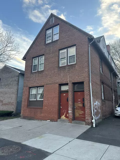 71 Franklin Ave, Hartford, CT 06114