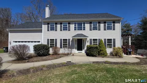 Exterior - 32 Wright Rd, Killingly, CT 06239 photo 3 of 8