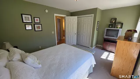 Bedroom - 32 Wright Rd, Killingly, CT 06239 photo 4 of 4