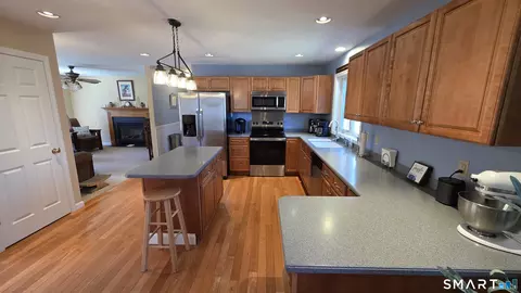 Kitchen - 32 Wright Rd, Killingly, CT 06239 photo 3 of 3