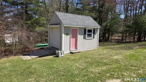 Exterior - 32 Wright Rd, Killingly, CT 06239 photo 7 of 8