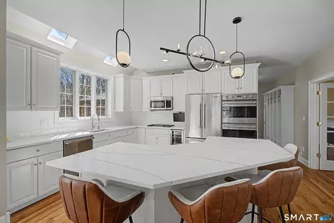 Kitchen - 7 Caleb Ct, Guilford, CT 06437 photo 4 of 4