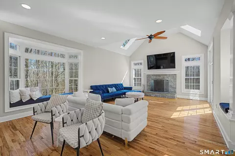 Living - 7 Caleb Ct, Guilford, CT 06437 photo 1 of 1