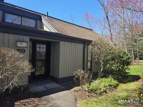 930 Heritage Vlg #B, Southbury, CT 06488