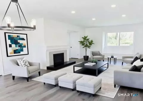 930 Heritage Vlg #B, Southbury, CT 06488