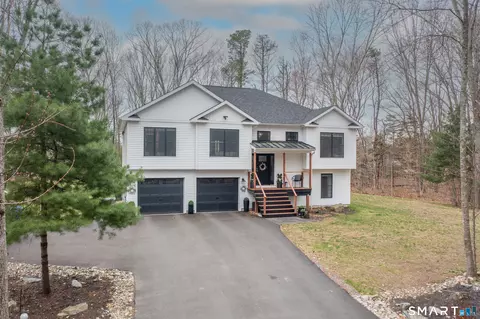 603 Hopeville Rd, Griswold, CT 06351