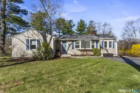12 Vail Rd, Bethel, CT 06801