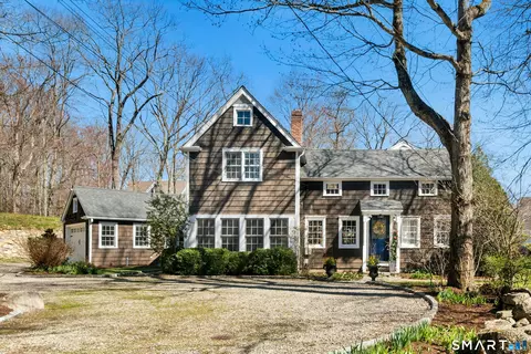 149 Wolfpit Rd, Wilton, CT 06897