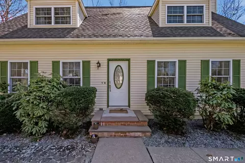 5 Lost Acres Rd, Norwich, CT 06360