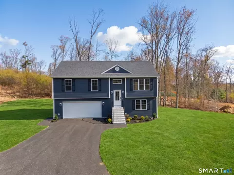 69 Phillips Rd, Lisbon, CT 06351