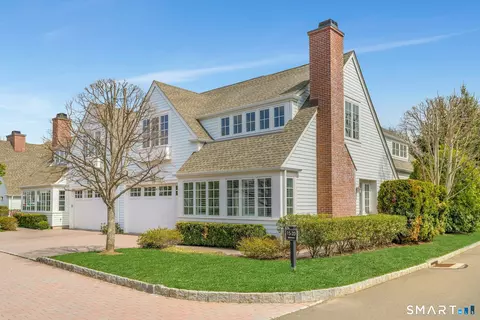 17 Kensett Ln #17, Darien, CT 06820