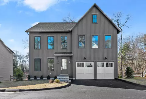 12 White Barns Ln #12, Norwalk, CT 06851